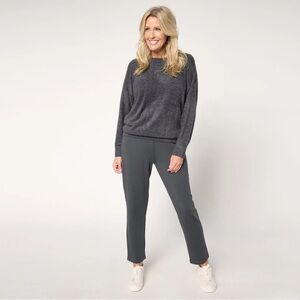 Barefoot dreams cozychic ultra lite crew neck sweatshirt